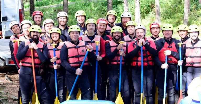 Enonic employees before rafting.