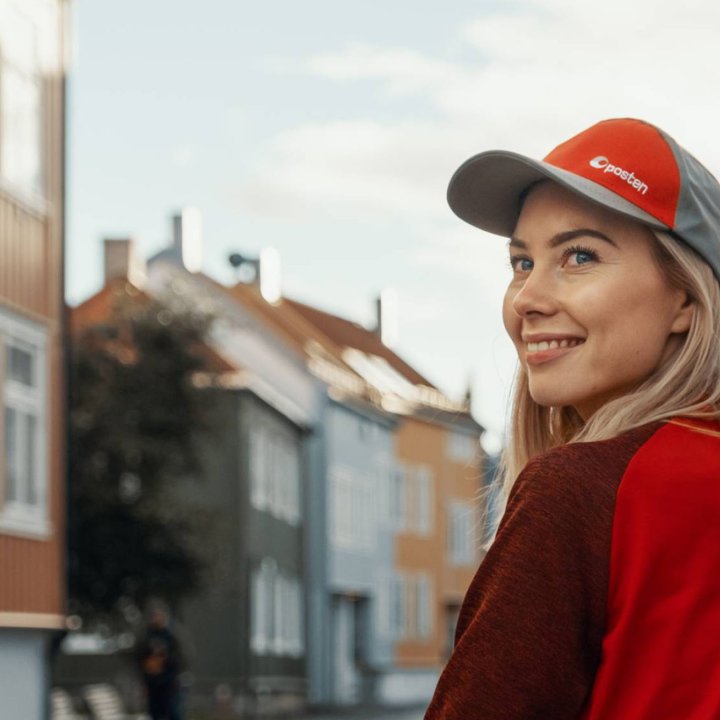 Norwegian Post Woman